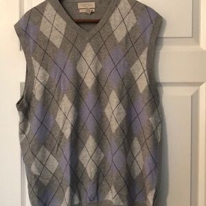 Banana Republic men’s argyle grey vest